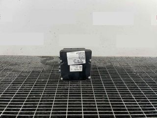 bontott AUDI A8 ABS Kocka