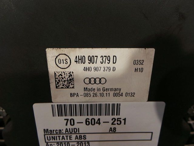 bontott AUDI A8 ABS Kocka