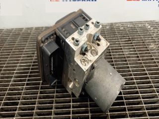 bontott AUDI A8 ABS Kocka