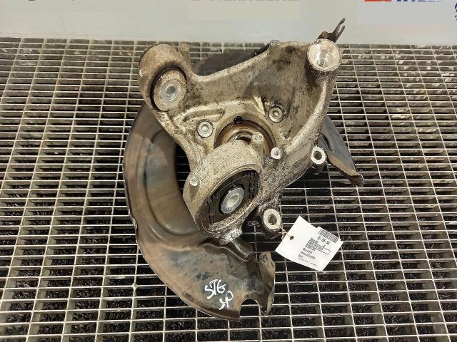 bontott AUDI A8 Bal hátsó Csonkállvány