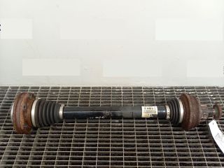 bontott AUDI A8 Bal hátsó Féltengely