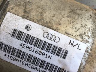 bontott AUDI A8 Bal hátsó Rugó