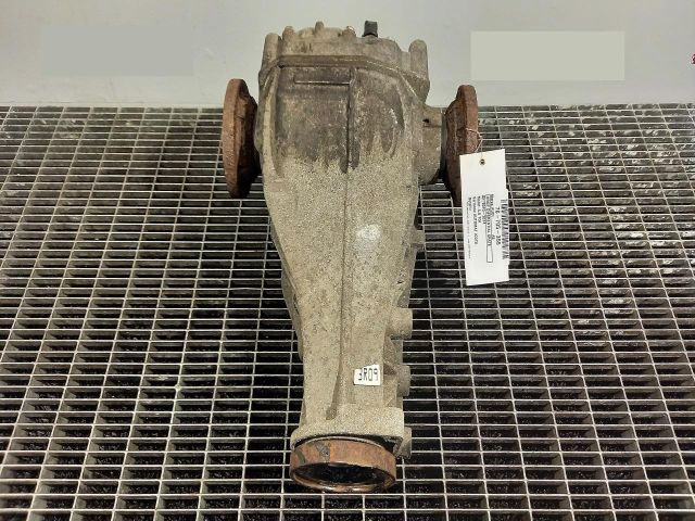 bontott AUDI A8 Differenciálmű Tartó Bak