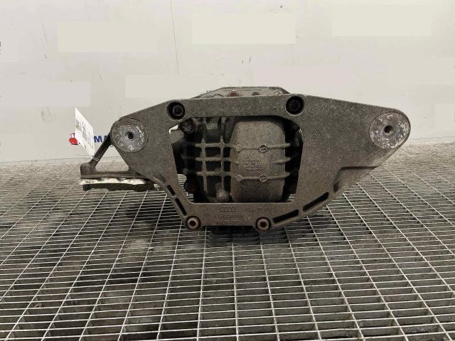 bontott AUDI A8 Differenciálmű Tartó Bak