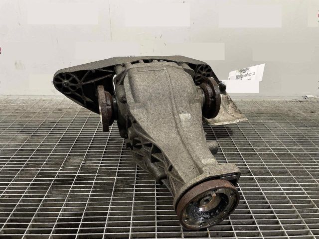 bontott AUDI A8 Differenciálmű Tartó Bak