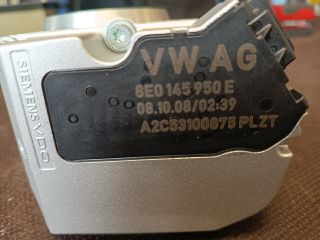 bontott AUDI A8 Fojtószelep (Elektromos)