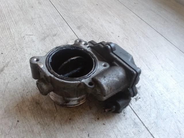 bontott AUDI A8 Fojtószelep (Elektromos)