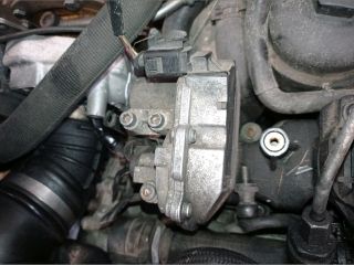 bontott AUDI A8 Fojtószelep (Elektromos)