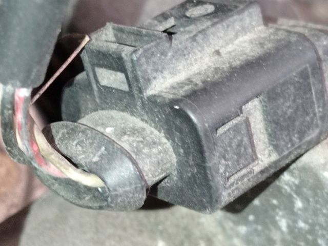 bontott AUDI A8 Fojtószelep (Elektromos)