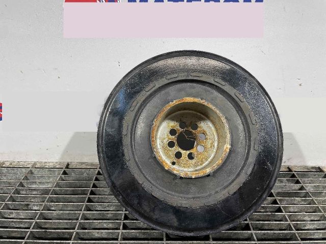 bontott AUDI A8 Főtengely Szíjtárcsa