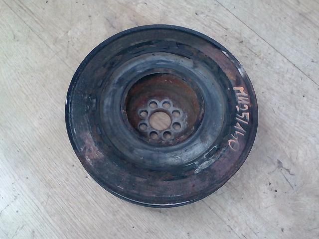 bontott AUDI A8 Főtengely Szíjtárcsa