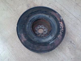 bontott AUDI A8 Főtengely Szíjtárcsa