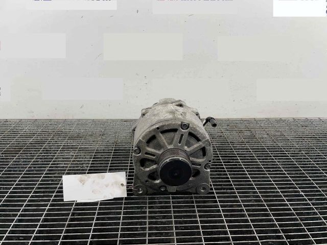 bontott AUDI A8 Generátor