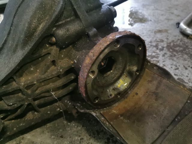 bontott AUDI A8 Hátsó Differenciálmű