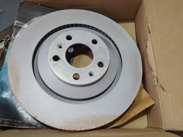 bontott AUDI A8 Hátsó Pár Féktárcsa