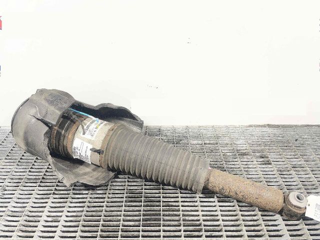 bontott AUDI A8 Jobb első Lengéscsillapító