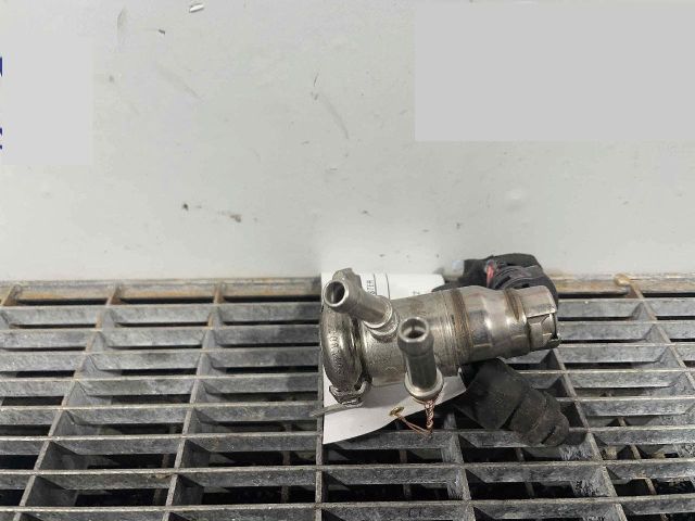 bontott AUDI A8 Jobb első Lengőkar