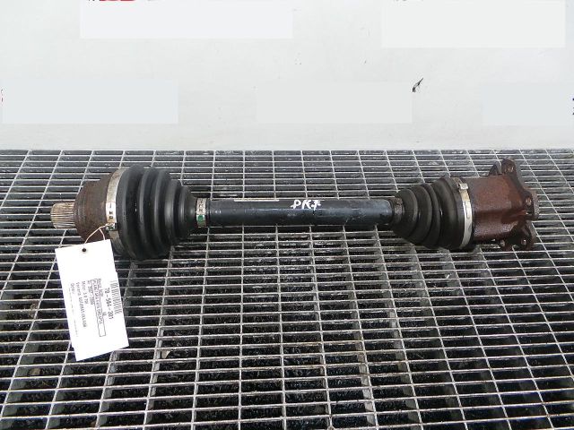 bontott AUDI A8 Jobb Féltengely