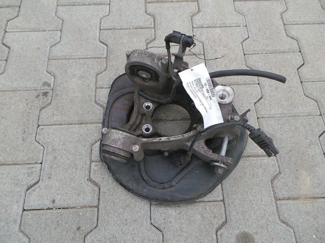 bontott AUDI A8 Jobb hátsó Csonkállvány