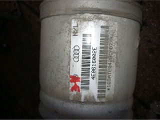 bontott AUDI A8 Jobb hátsó Rugó