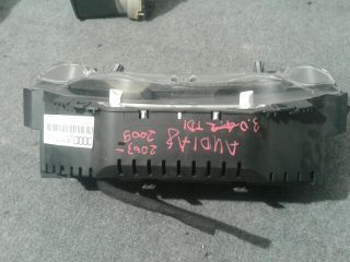 bontott AUDI A8 Kilométeróra