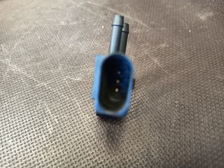 bontott AUDI A8 Kipufogó Nyomásérzékelő