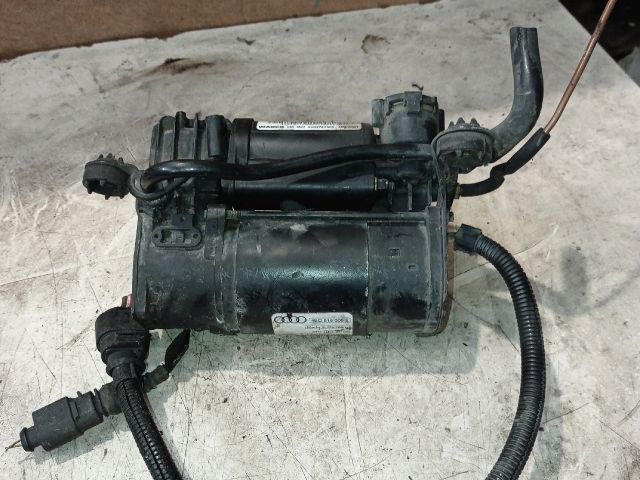 bontott AUDI A8 Légkompresszor