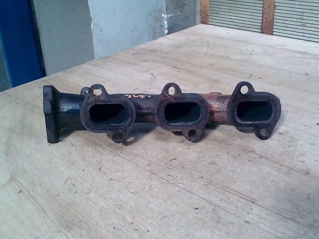 bontott AUDI A8 Leömlő (Soros)