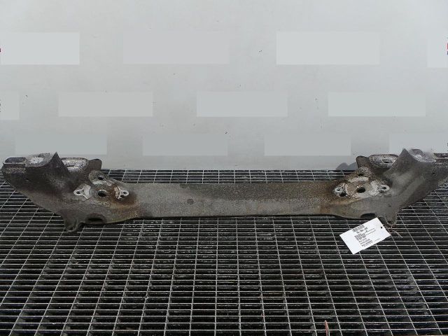 bontott AUDI A8 Motor Tartó Bak (Pozíciófüggetlen)