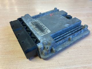 bontott AUDI A8 Motorvezérlő