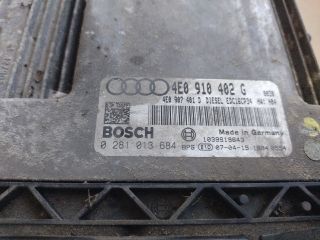bontott AUDI A8 Motorvezérlő