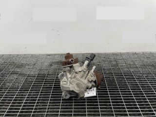 bontott AUDI A8 Nagynyomású Szivattyú