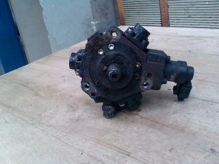 bontott AUDI A8 Nagynyomású Szivattyú