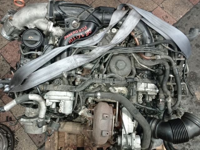 bontott AUDI A8 Nagynyomású Szivattyú