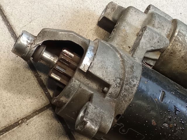 bontott AUDI A8 Önindító