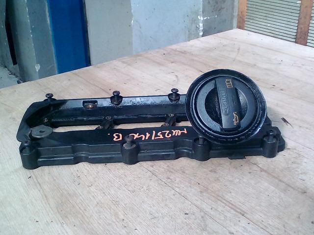 bontott AUDI A8 Szelepfedél