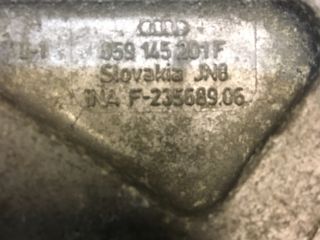 bontott AUDI A8 Szíjfeszítő Görgő