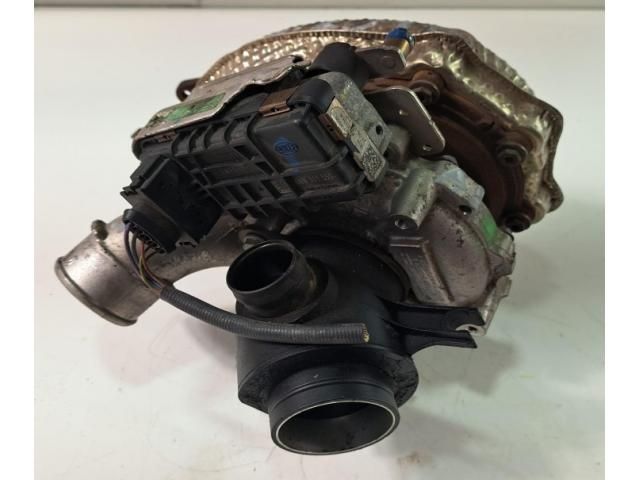 bontott AUDI A8 Turbó