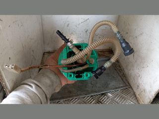 bontott AUDI A8 Üzemanyag Szivattyú