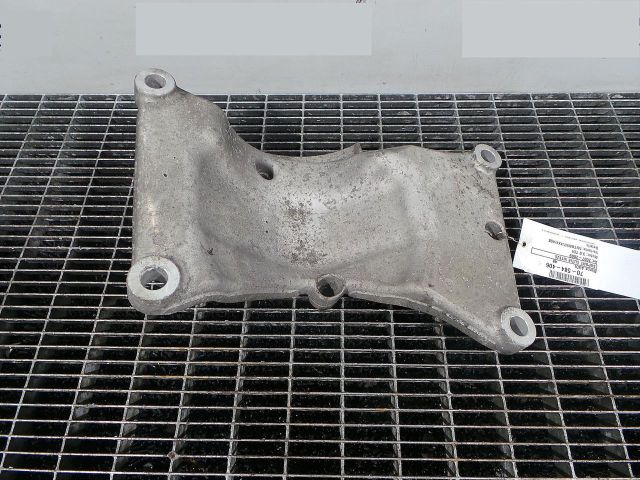 bontott AUDI A8 Váltó Tartó Bak (Pozíciófüggetlen)