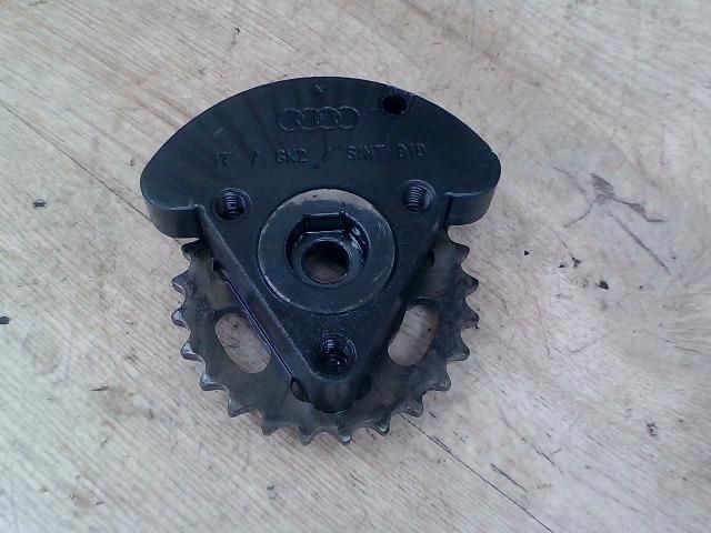 bontott AUDI A8 Vezérműkerék