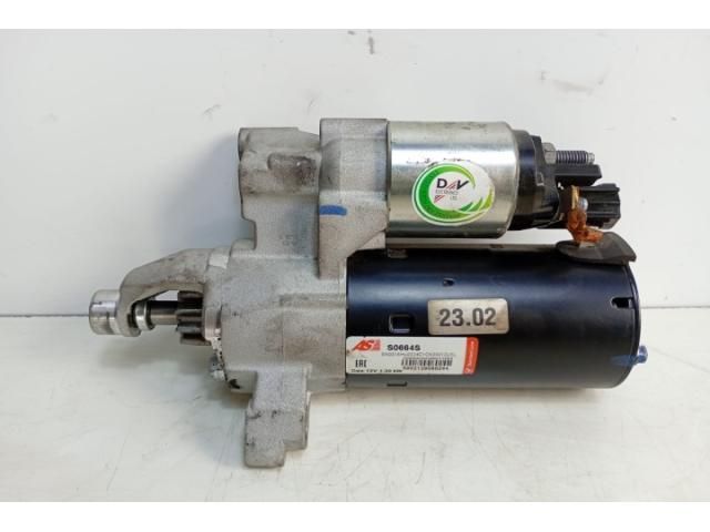 bontott AUDI A8 Önindító