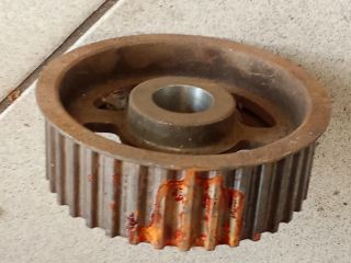 bontott AUDI A8 Vezérműkerék