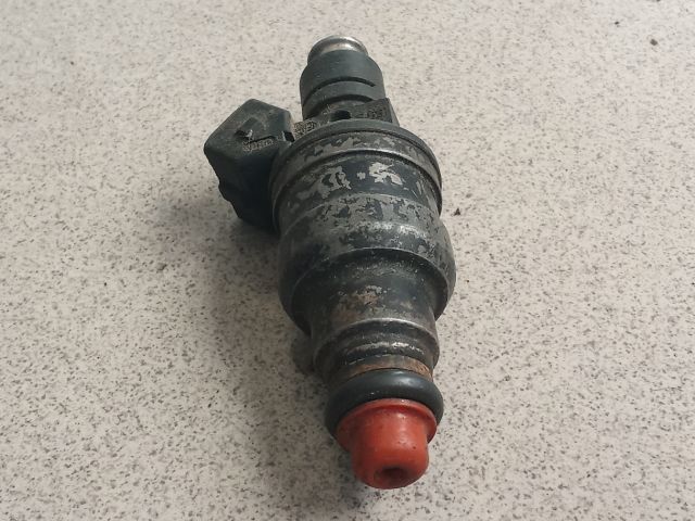 bontott AUDI A8 Porlasztó (1 db)