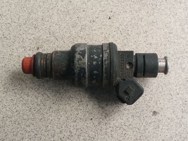 bontott AUDI A8 Porlasztó (1 db)