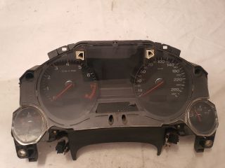 bontott AUDI A8 Kilométeróra