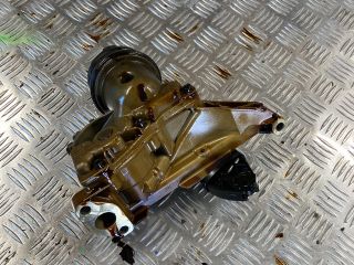 bontott AUDI A8 Olajszivattyú