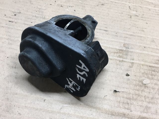 bontott AUDI A8 Fojtószelep (Elektromos)