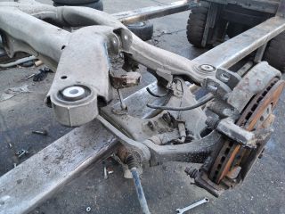 bontott AUDI A8 Hátsó Bölcső