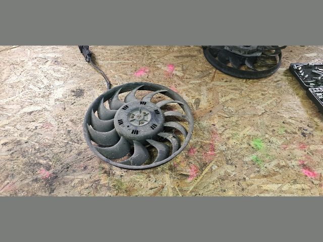 bontott AUDI A8 Hűtőventilátor